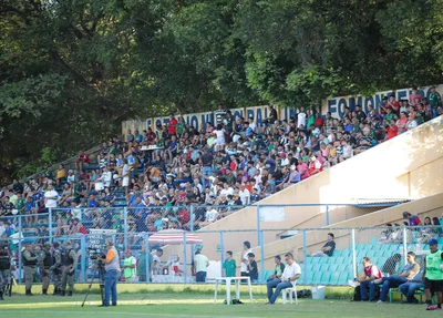 Público no Lindolfo Monteiro
