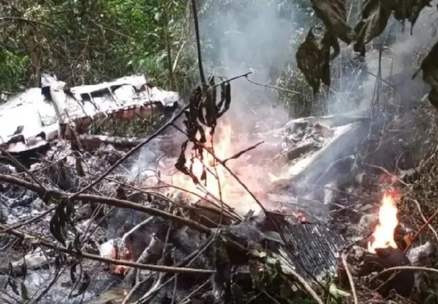 Queda de avião na Amazônia colombiana deixa 4 mortos