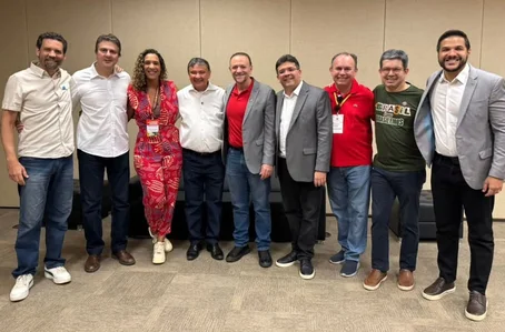 Rafael Fonteles e Washington Bandeira no encontro nacional do PT