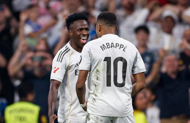 Real Madrid estreia em LaLiga com vitória sobre o Osasuna