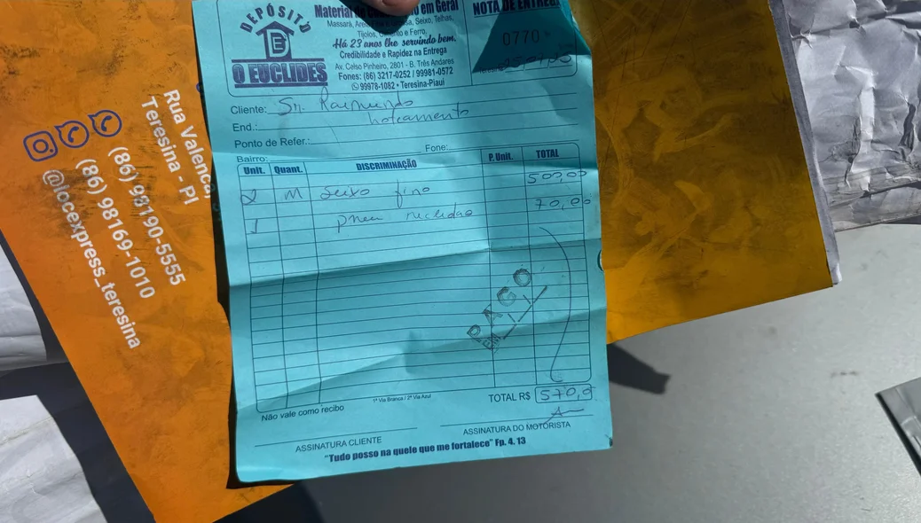 Recibo em nome de Raimundo
