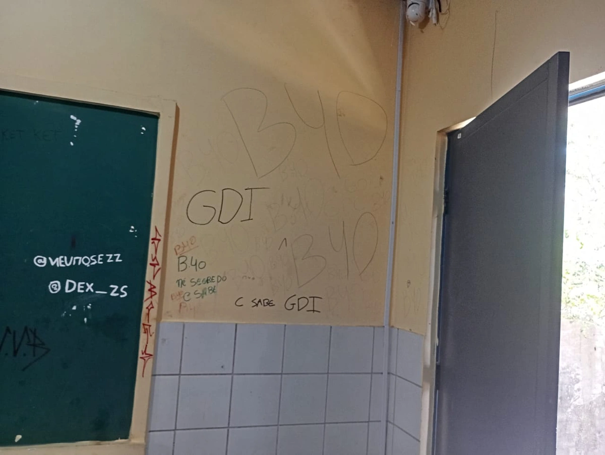 Registro do Bonde dos 40 na sala de aula do Centro Educacional Profissional – CEEP Residencial Esplanada