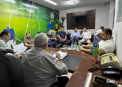Reunião com os presidentes dos clubes da Série B do Piauiense 2025