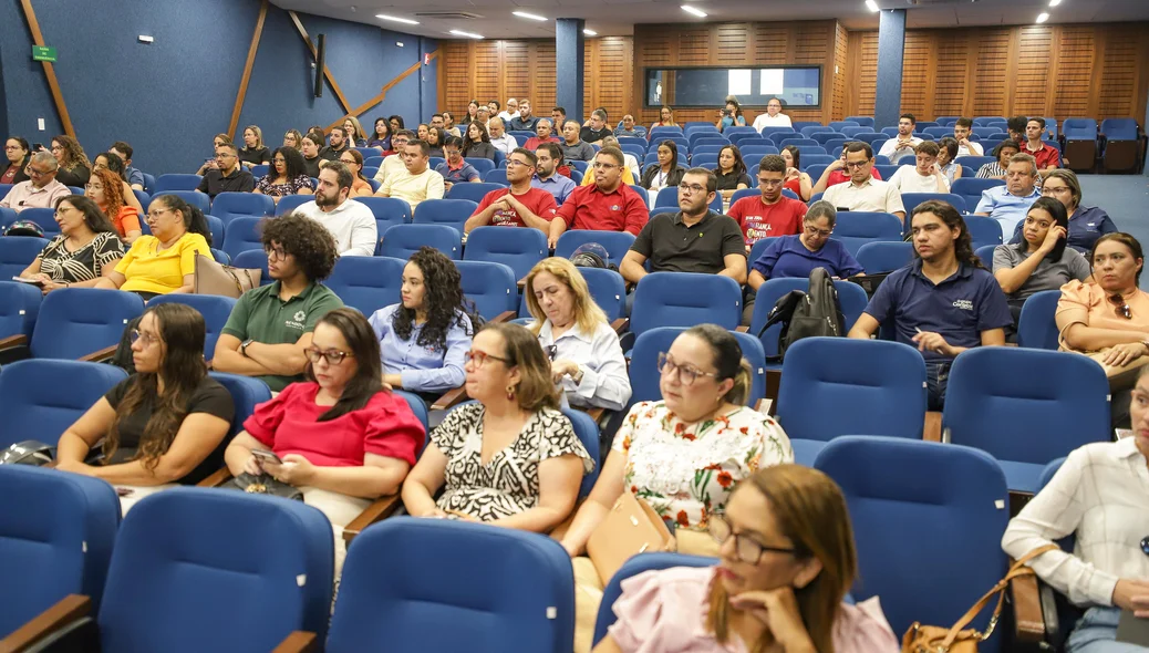 O evento reuniu diversos profissionais da área contábil de diversos municípios