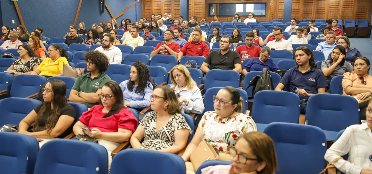 O evento reuniu diversos profissionais da área contábil de diversos municípios