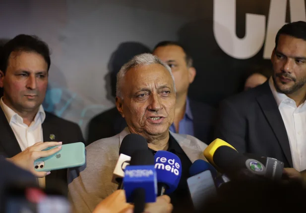 Robert Brown, Presidente da Federação de Futebol do Piauí
