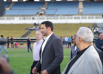 Samir Xaud, presidente da CBF visita estádio Albertão