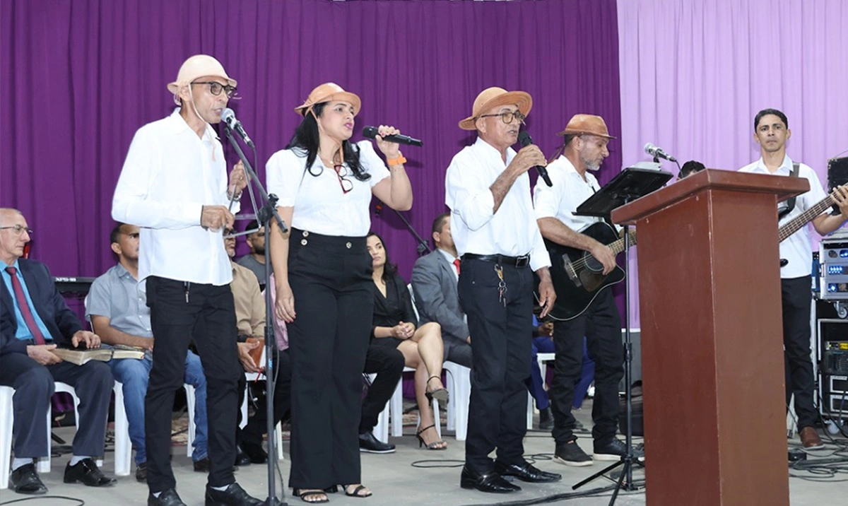 Shows marcam início das comemorações do Dia Municipal do Evangélico em Baixa Grande do Ribeiro