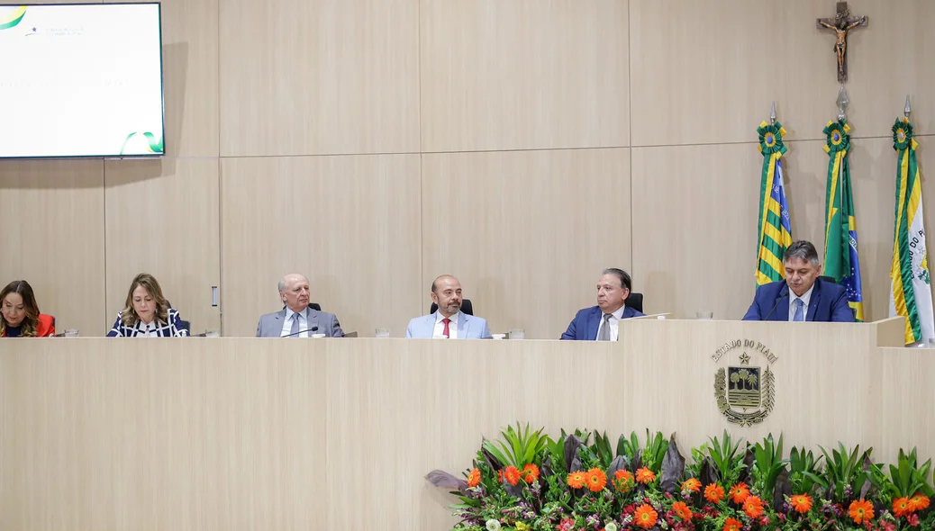 Solenidade de outorga da Medalha do Mérito do TCE-PI Conselheiro Jesualdo Cavalcanti