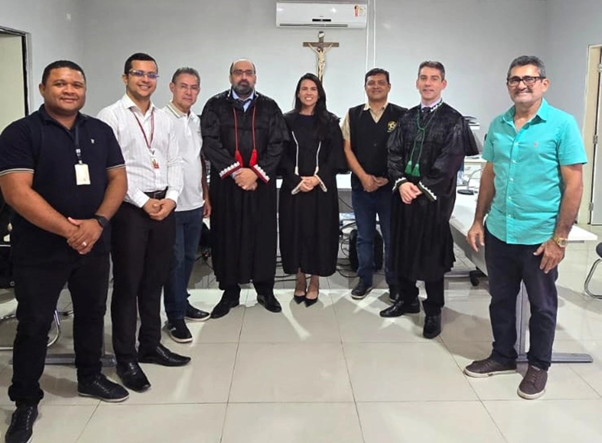 Tribunal do Júri de Valdemar Jesus Silva