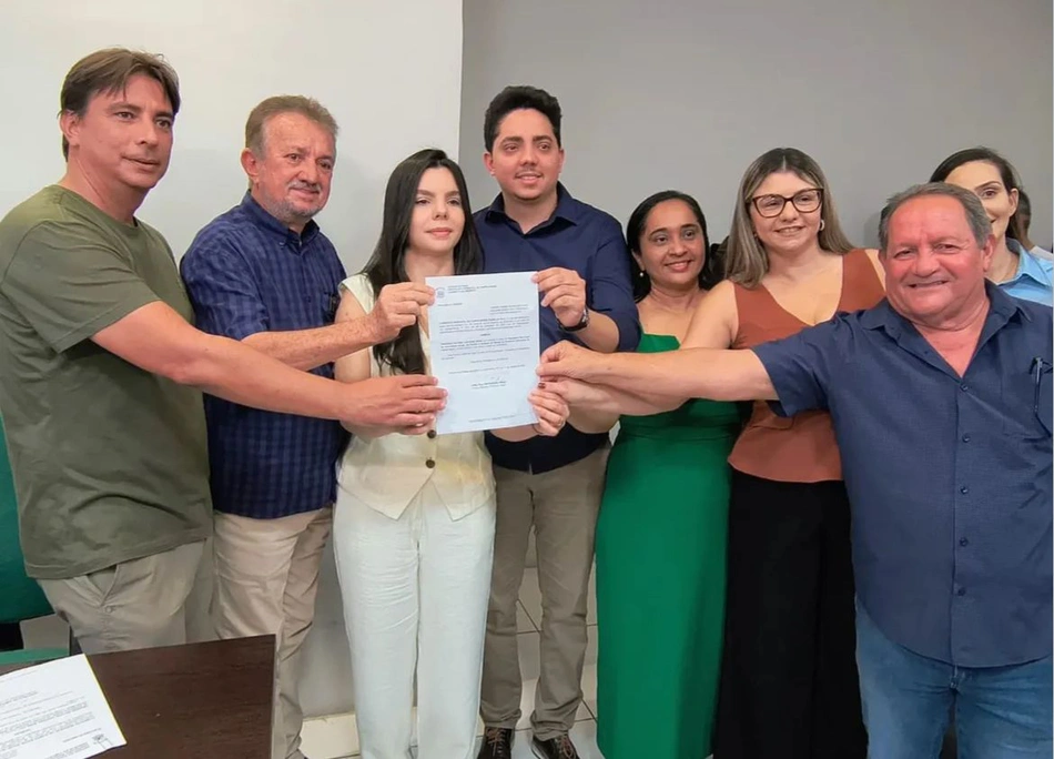 Virgínnia Sena assume Secretaria de Assistência Social em Campo Maior