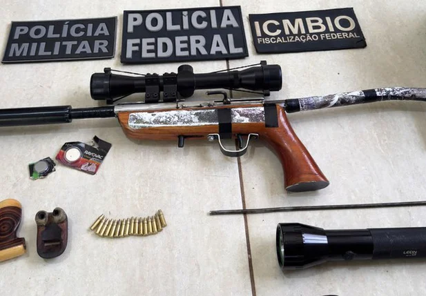 Ação conjunta entre a Polícia Federal, PM e ICMBio
