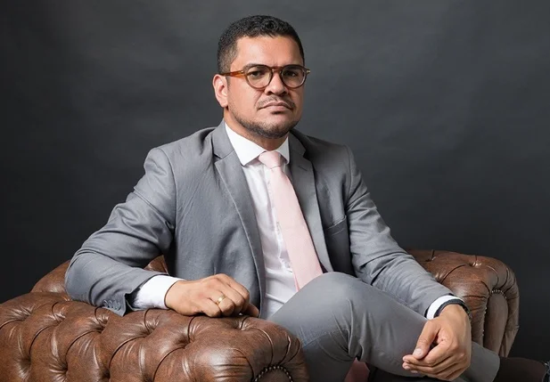 Advogado Raimundo Vitor