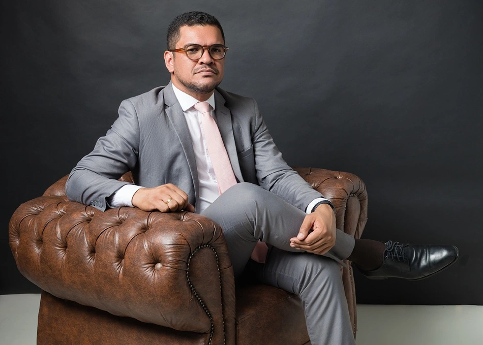 Advogado Raimundo Vitor