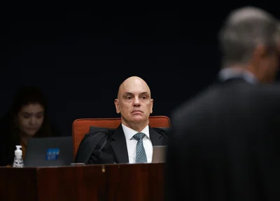 Alexandre de Moraes durante julgamento