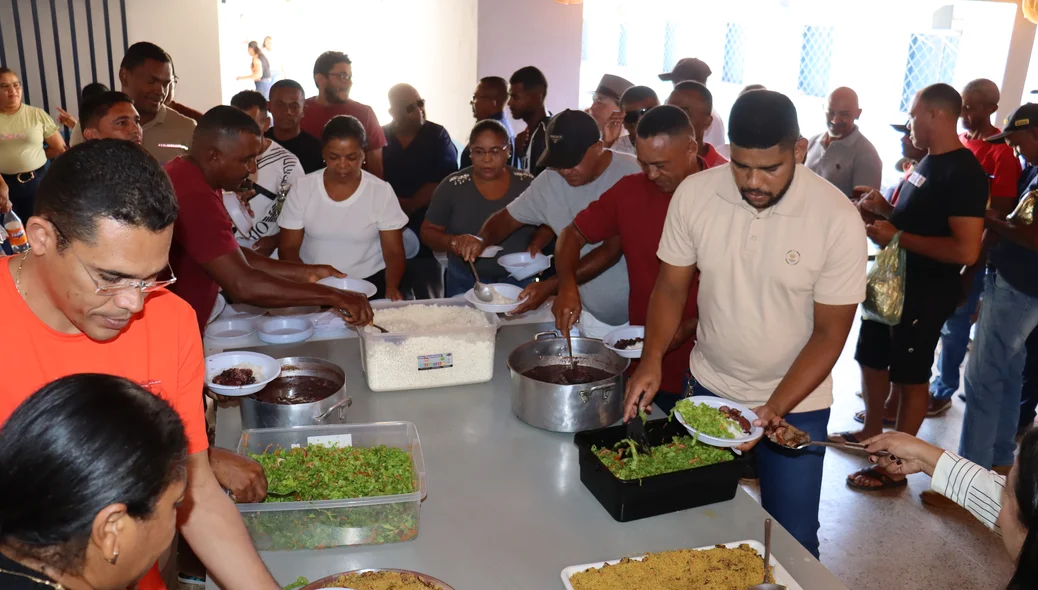 Almoço realizado no evento