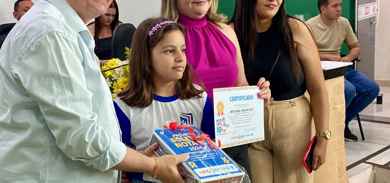 Alunos de Sigefredo Pacheco são premiados no projeto Boletim Nota 10