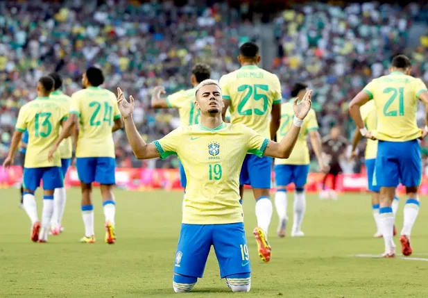Andreas Pereira é convocado por Ancelotti na vaga de Kaio Jorge