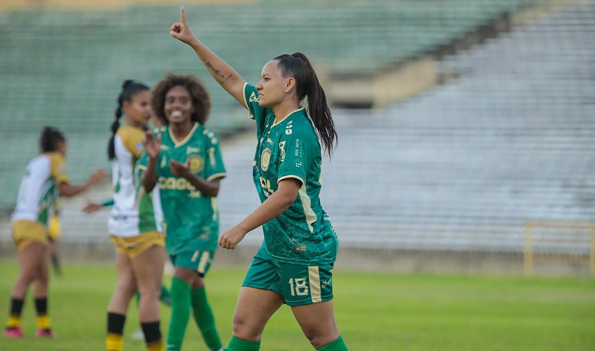 Atlético Piauiense goleia Abelhas Rainhas e reassume liderança do estadual feminino