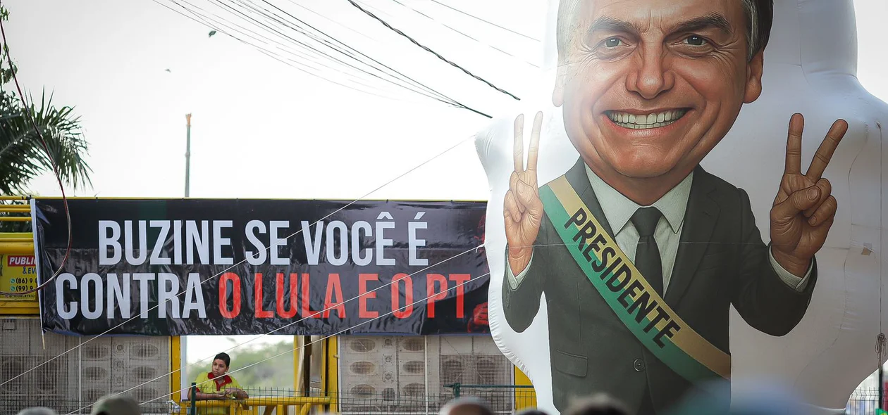 Ato contra Lula e o PT