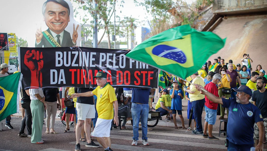 Ato na Avenida Raul Lopes