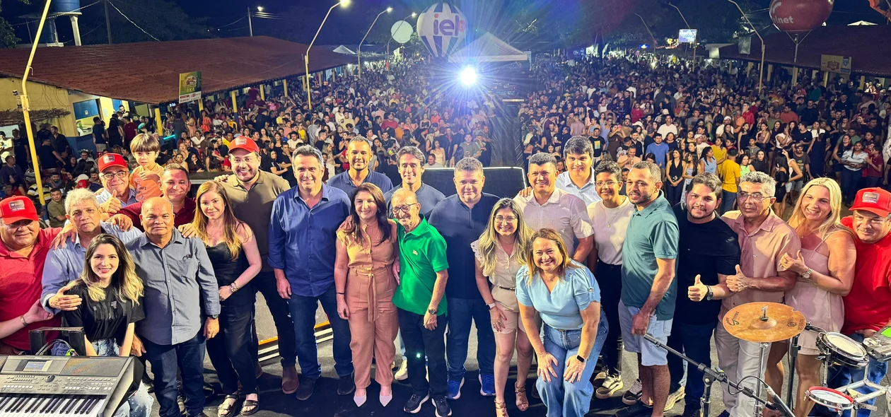 Autoridades na abertura da 19ª Feira Agropecuária de Luís Correia