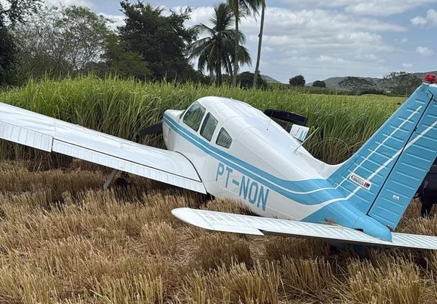 Avião que transportava o prefeito Cícero Lucena
