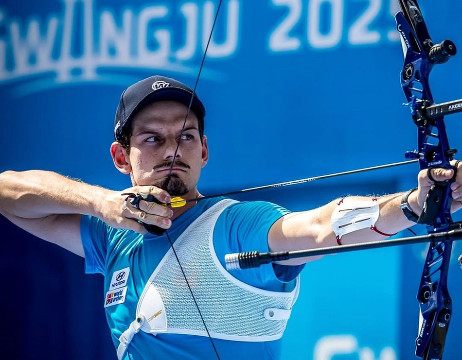 Brasileiro Marcus D'Almeida é vice-campeão do Mundial de Tiro com Arco