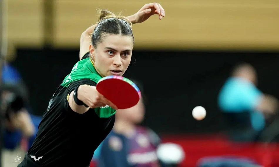 Bruna Takahashi derrota francesa em WTT de Macau