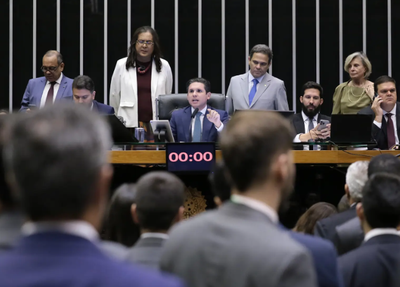 Câmara aprova PEC da Imunidade