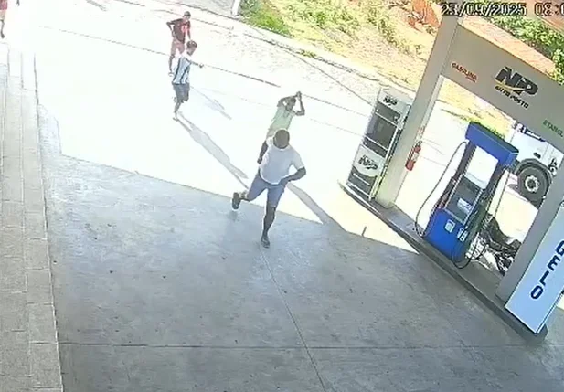 Câmera flagrou tentativa de homicídio em São Pedro do Piauí