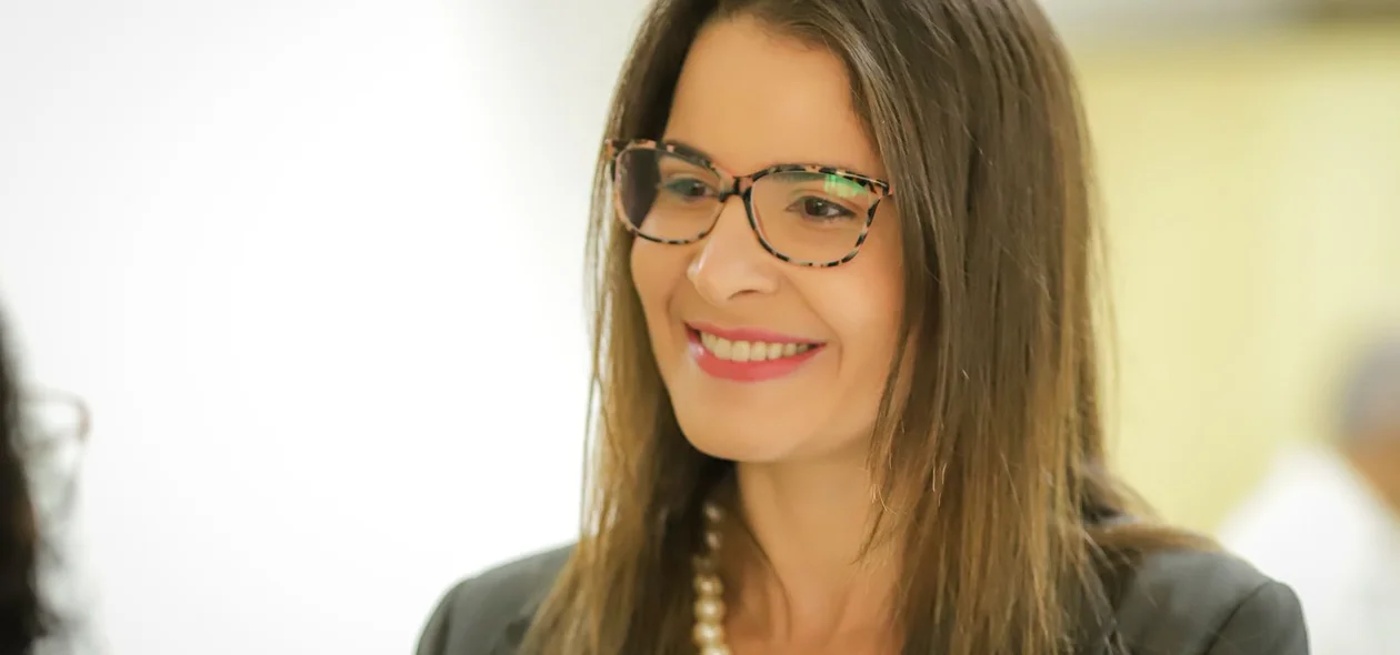 Cardiologista Gabriela Medeiros