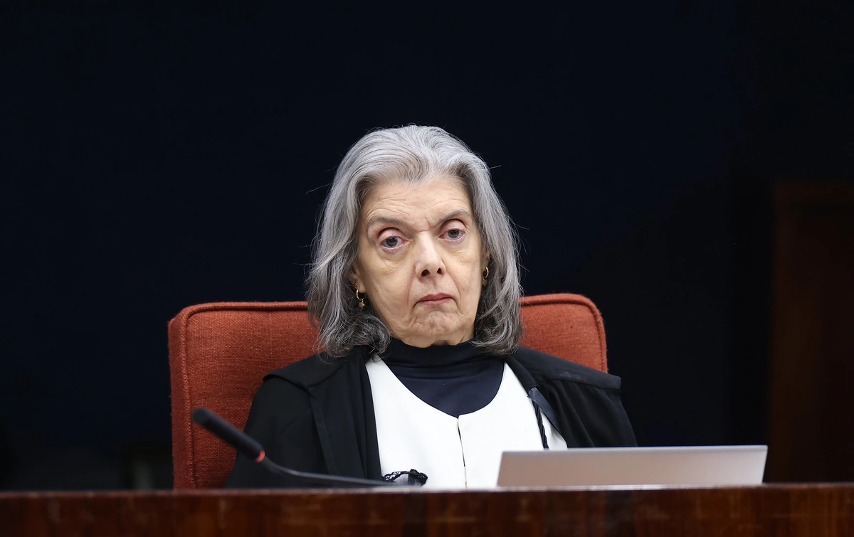 Cármen Lúcia