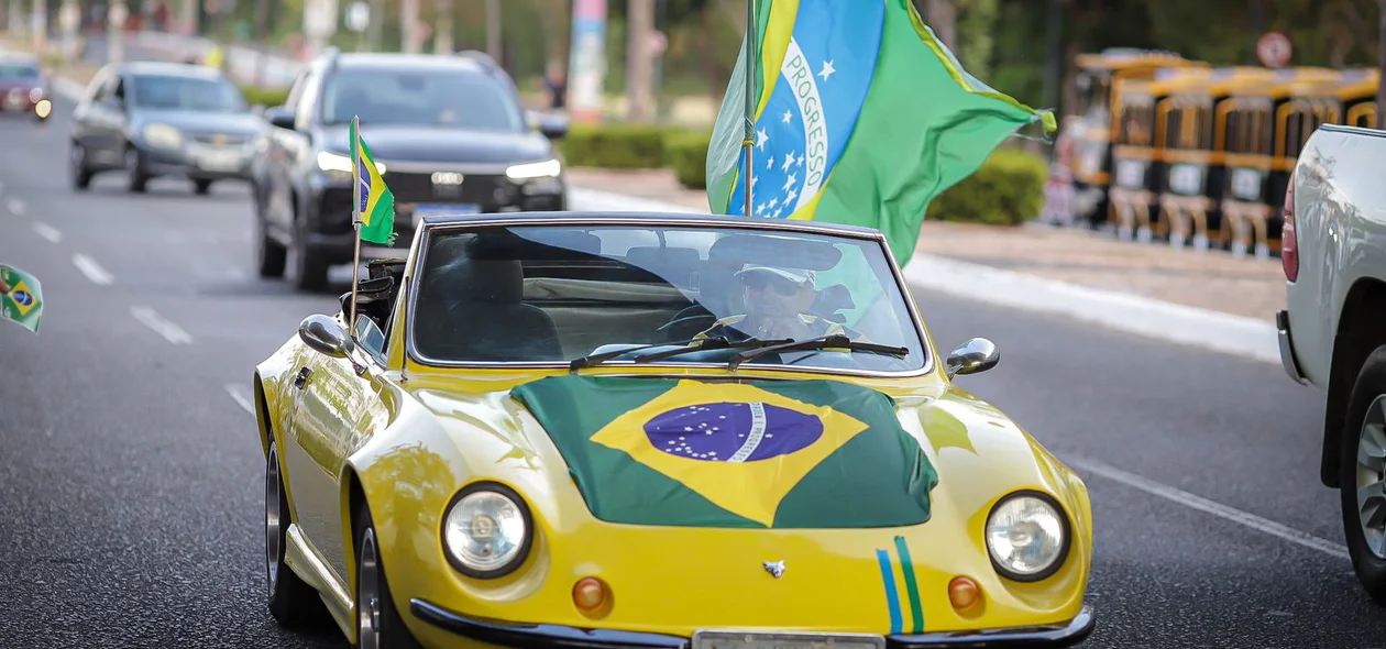 Carreata pró-Bolsonaro
