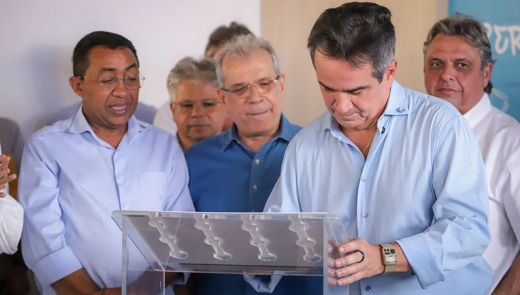 Ciro Nogueira assina filiação de João Vicente Claudino ao PP