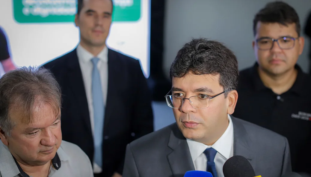 Coletiva de imprensa na sede da Secretaria de Segurança Pública do Piauí