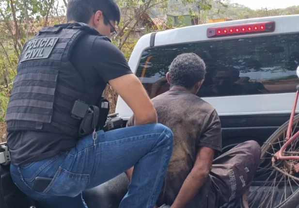 Cumprimento do mandado de prisão em Altos