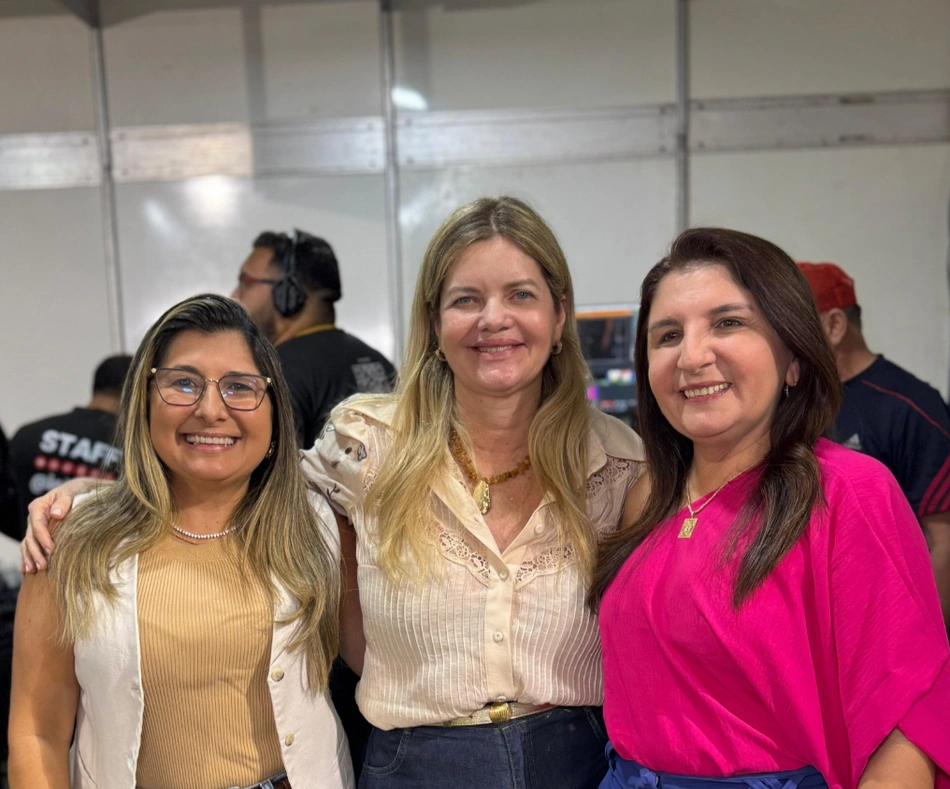 Deputada Gracinha Mão Santa ao lado da prefeita Maninha