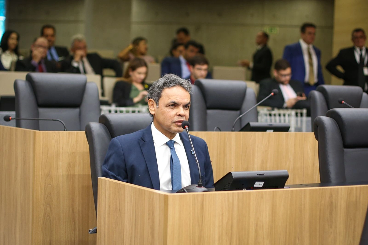Deputado estadual Dr. Gil Carlos