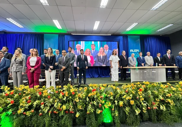 Deputado Rubens Vieira participa de sessão solene