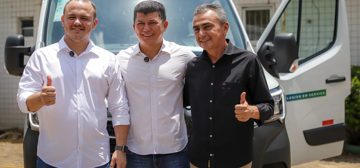 Deputado Rubens Vieira participou das entregas