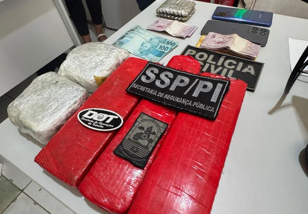 Drogas apreendidas pela Diretoria de Operações de Trânsito