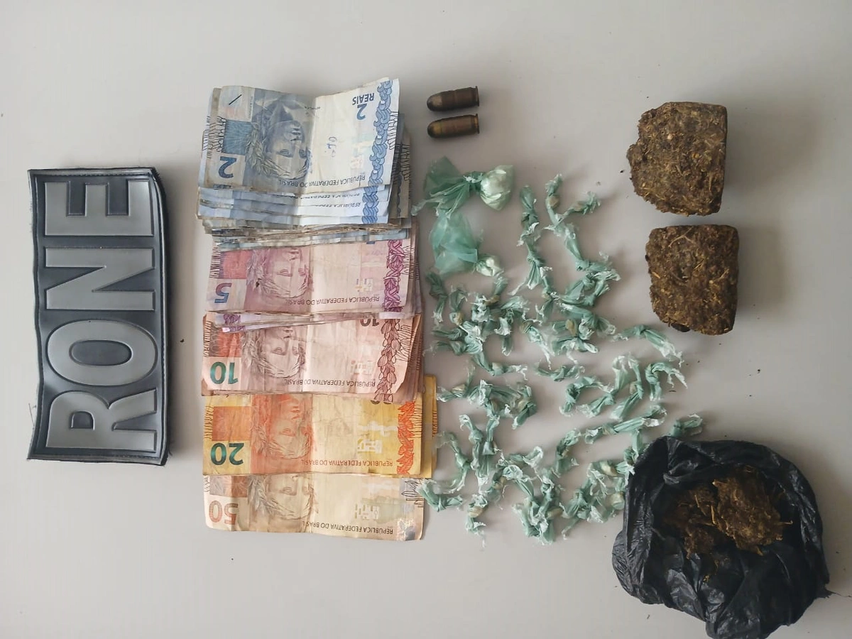 Drogas e dinheiro apreendidos com foragido na zona norte de Teresina