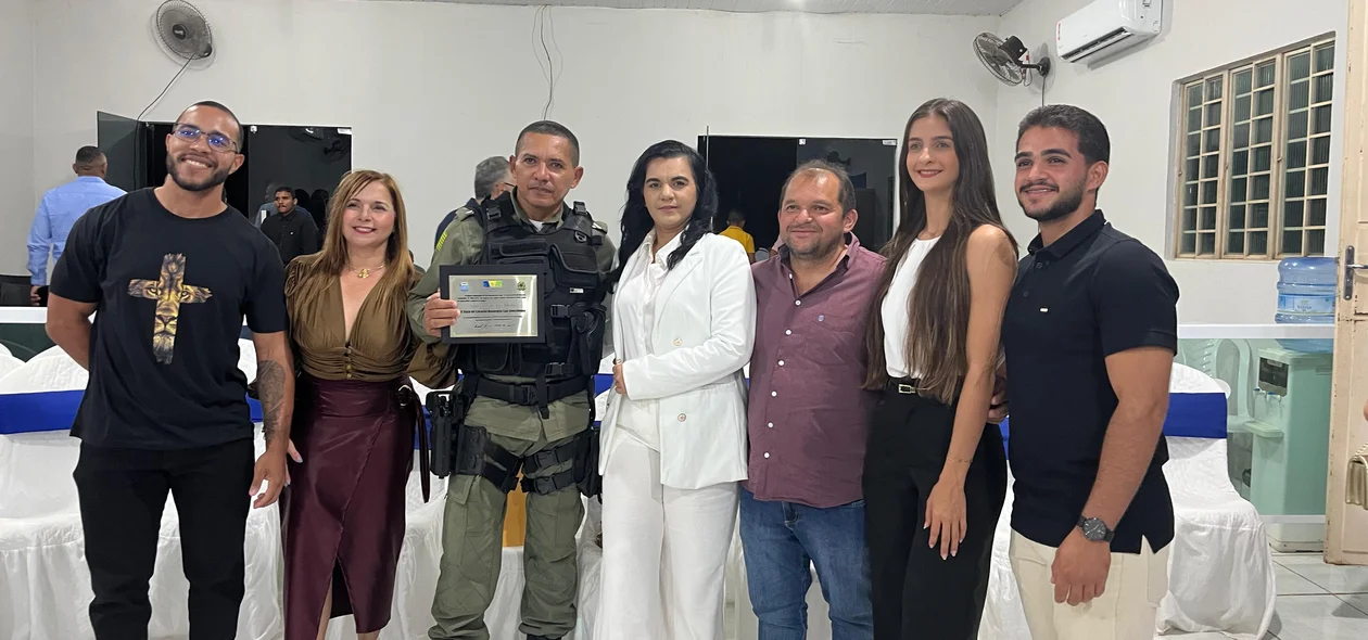 Entrega de títulos de cidadania em São Gonçalo do Piauí