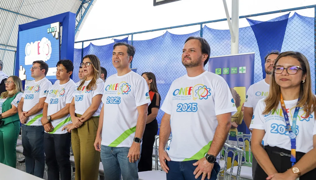 Equipes da Equatorial Piauí e da diretoria da Aneel