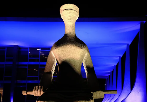 Estátua do STF