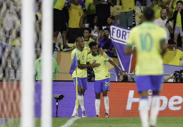 Estêvão faz seu 1º gol pela Seleção, e Brasil vence Chile