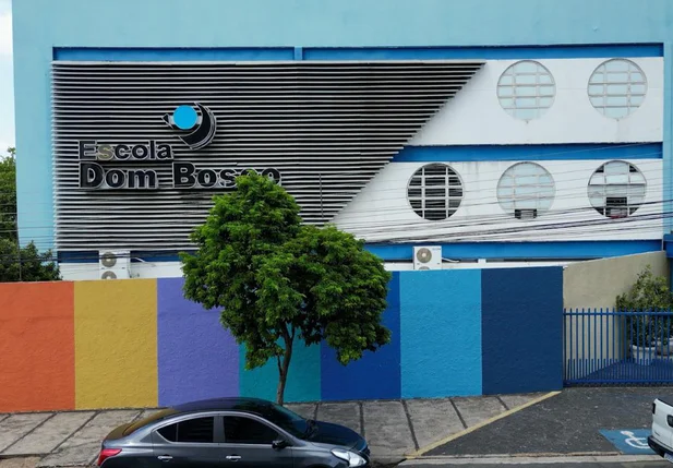 Fachada da escola atualmente