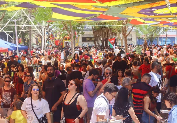 Feira na Praça reúne arte, música e gastronomia neste domingo (28), em Teresina