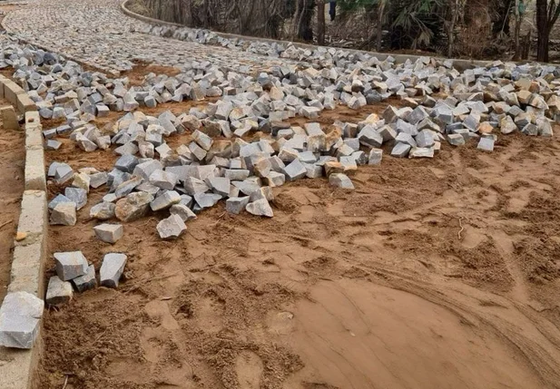Idepi executa obras de pavimentação no bairro Parque Brasil em Teresina